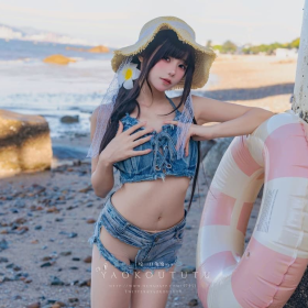 咬一口兔娘ovo 海
