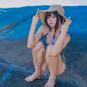 咬一口兔娘ovo 海