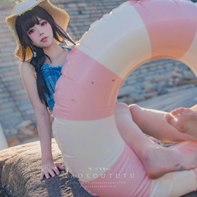 咬一口兔娘ovo 海